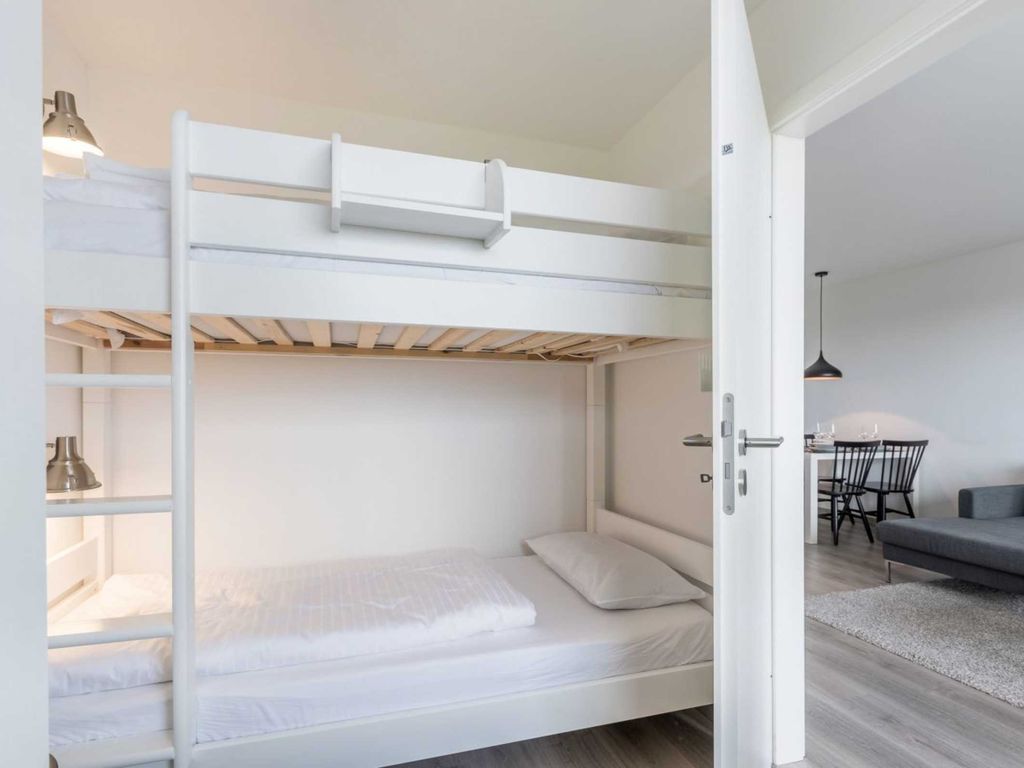 2. Schlafzimmer