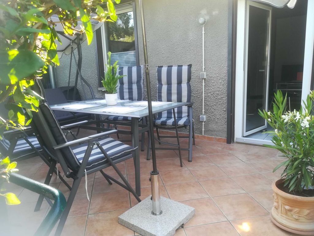 von der Terrasse ins Wohnzimmer
