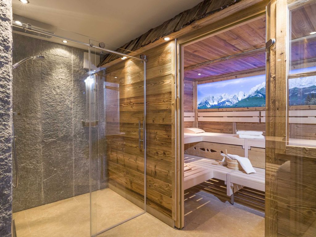 Pure Entspannen in der neuen Alm-Sauna