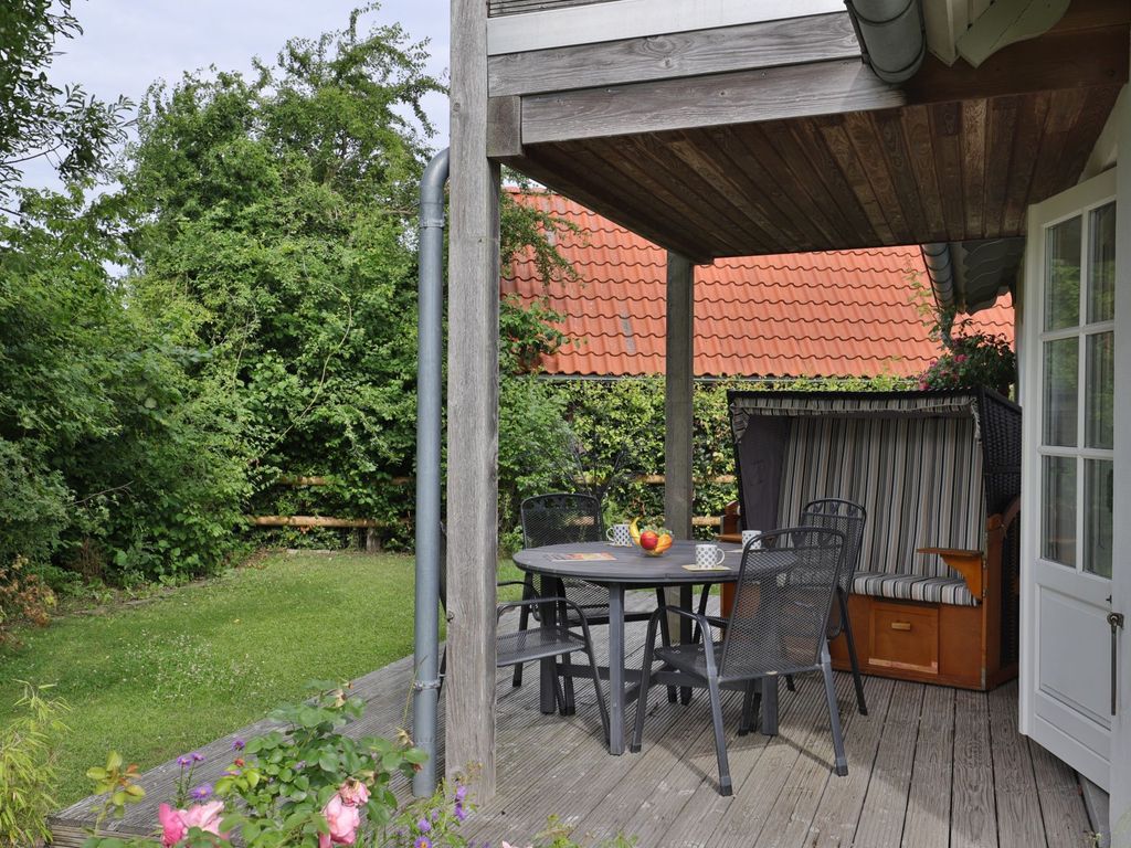 Sternschnuppe - Blick auf die schöne überdachte Terrasse