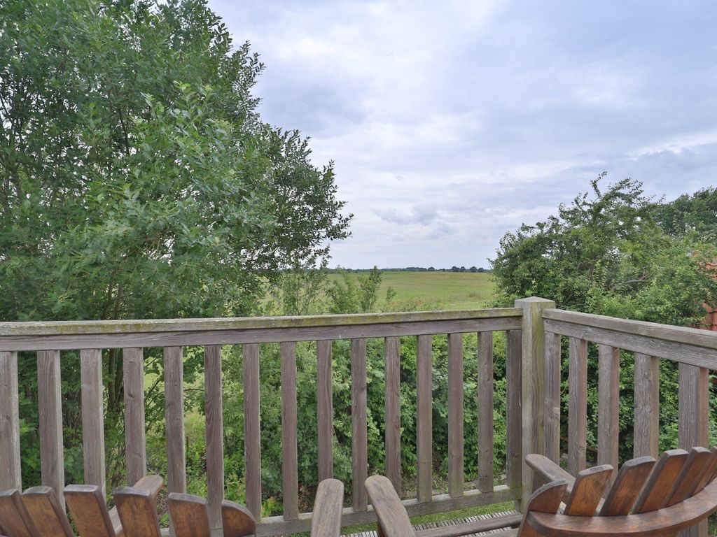 Sternschnuppe - Blick vom großen Schlafzimmer mit Balkon