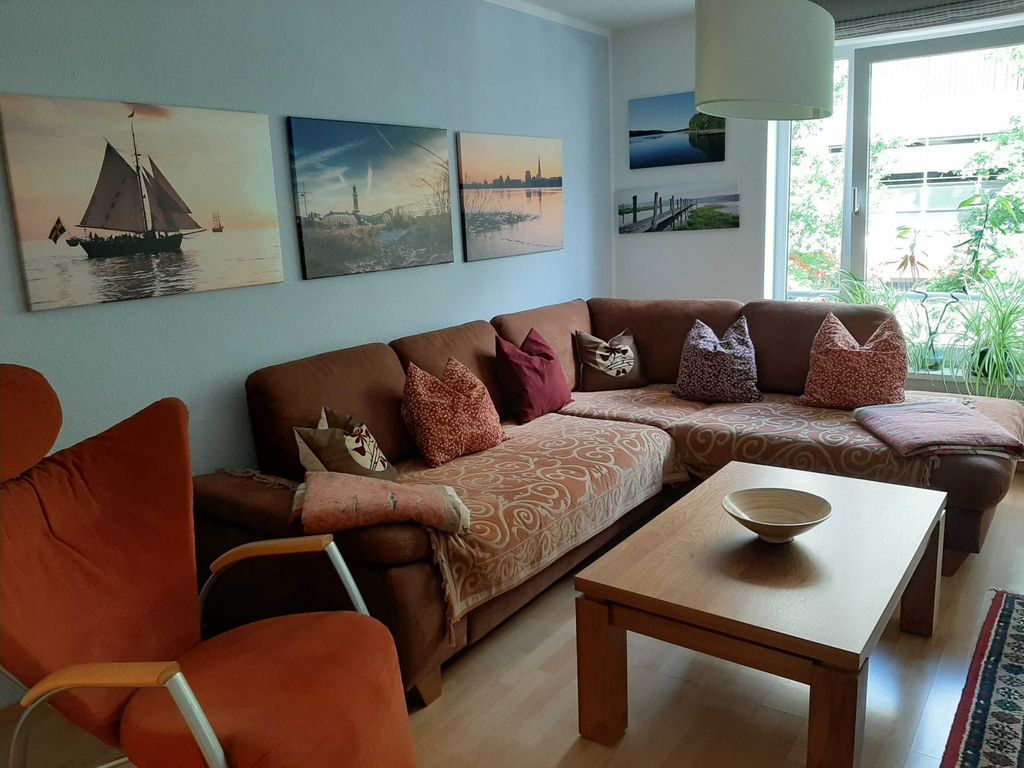 Wohnzimmer mit Schlafcouch
