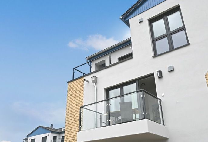 2 Raum Apartment mit Balkon