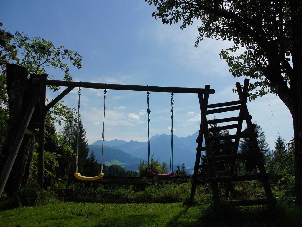 Aussenansicht im Sommer