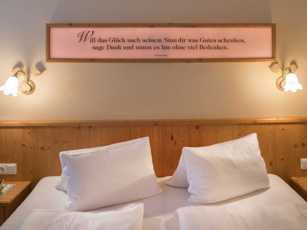 Doppelzimmer mit Balkon