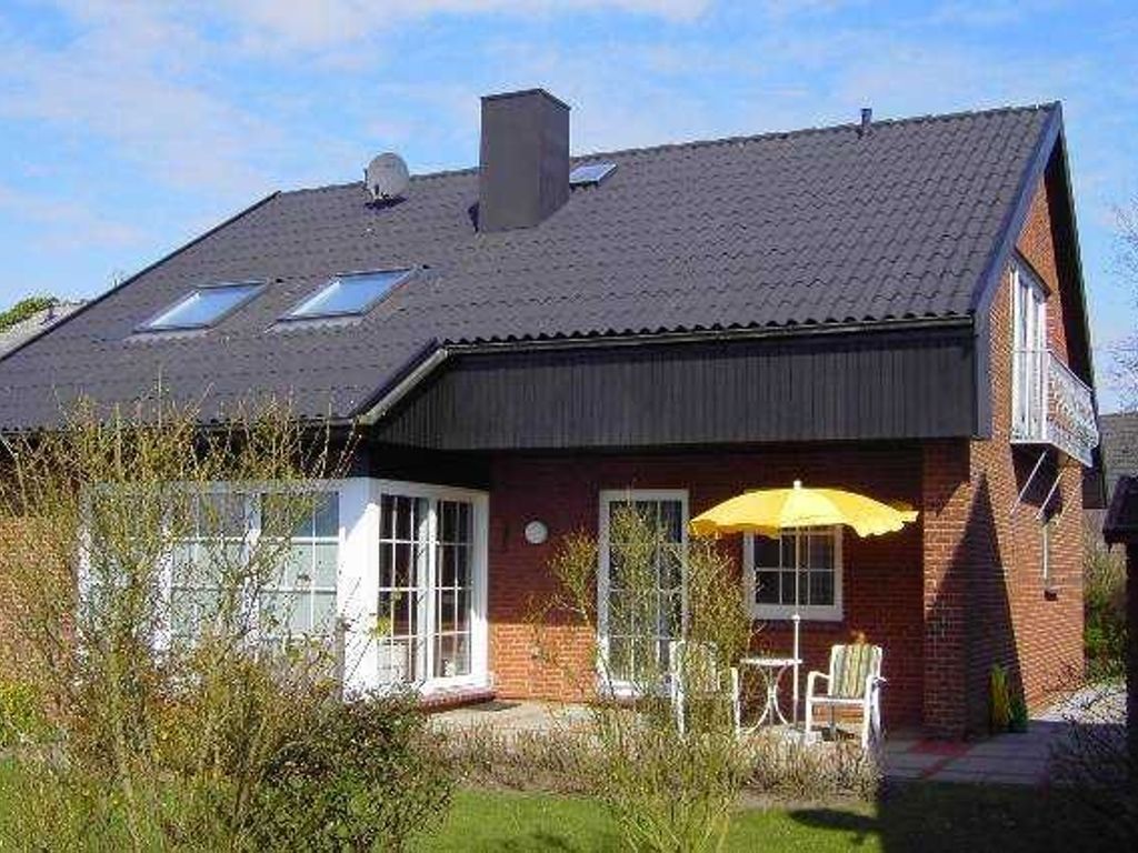 Ansicht des Hauses vom Garten