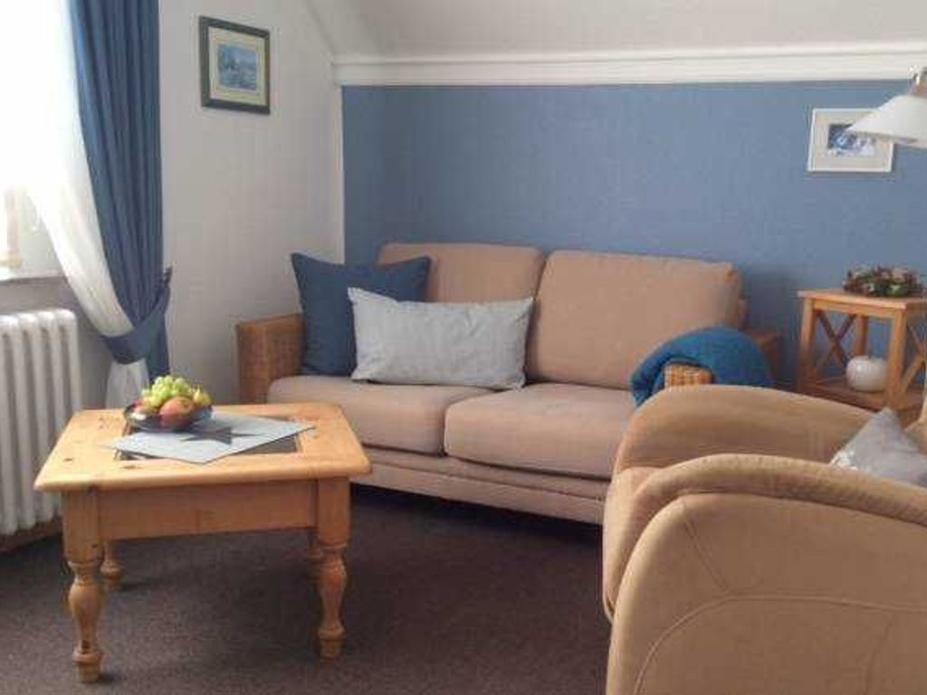 Wohnzimmer mit TV-Sessel