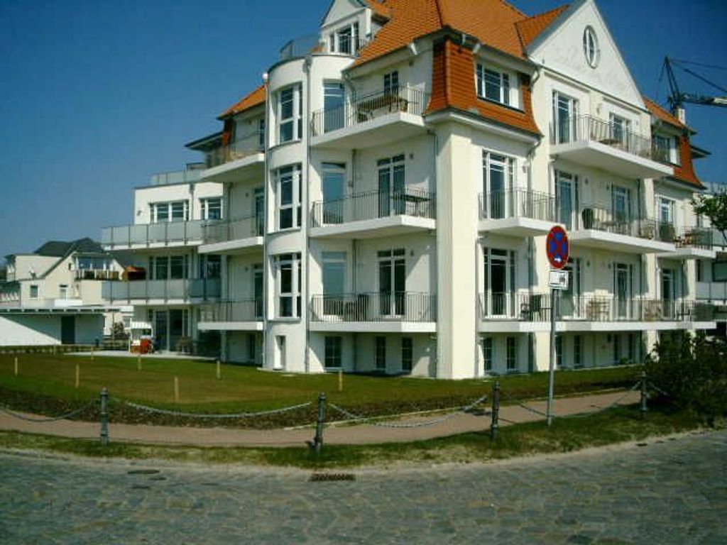 wunderschöne Wohnanlage###br###direkt am Südstrand gelegen###br###mit Fahrstuhl###br###..individuelle Gästebetreuung###br###wie Sie es sich wünschen.