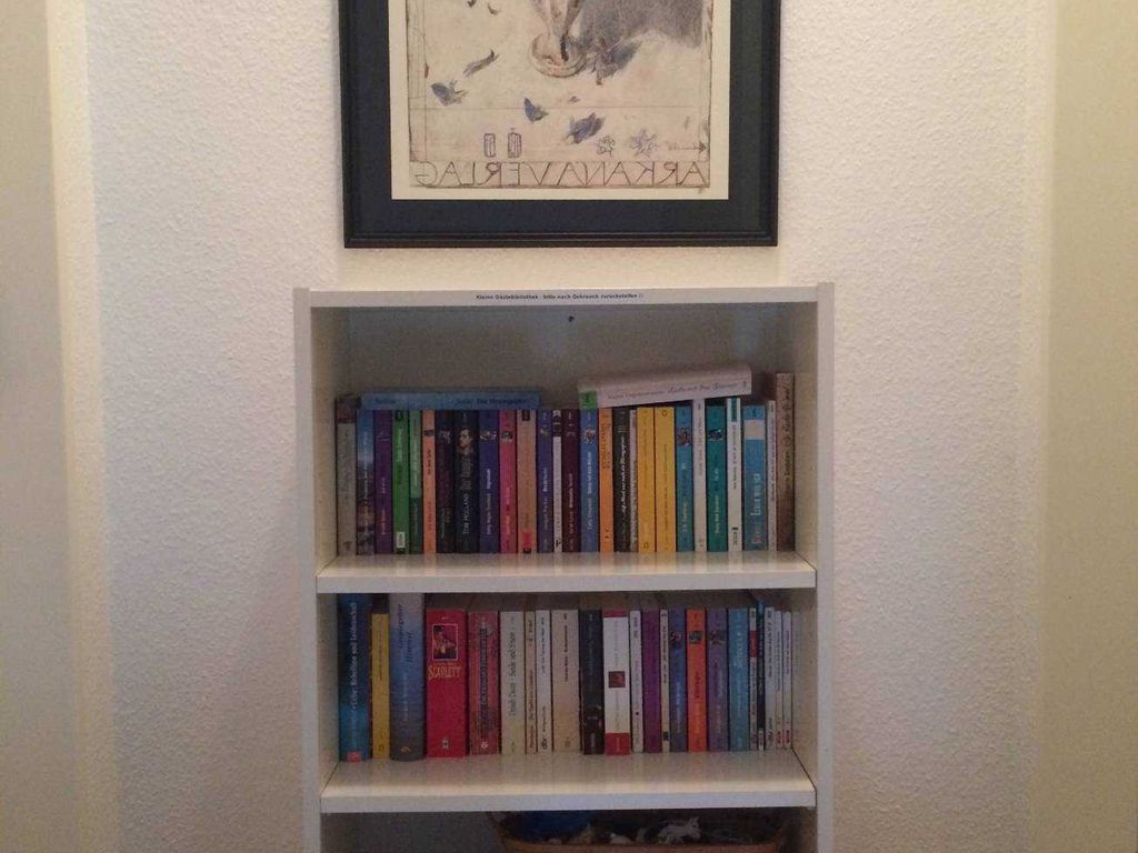 Unsere kleine Gästebibliothek