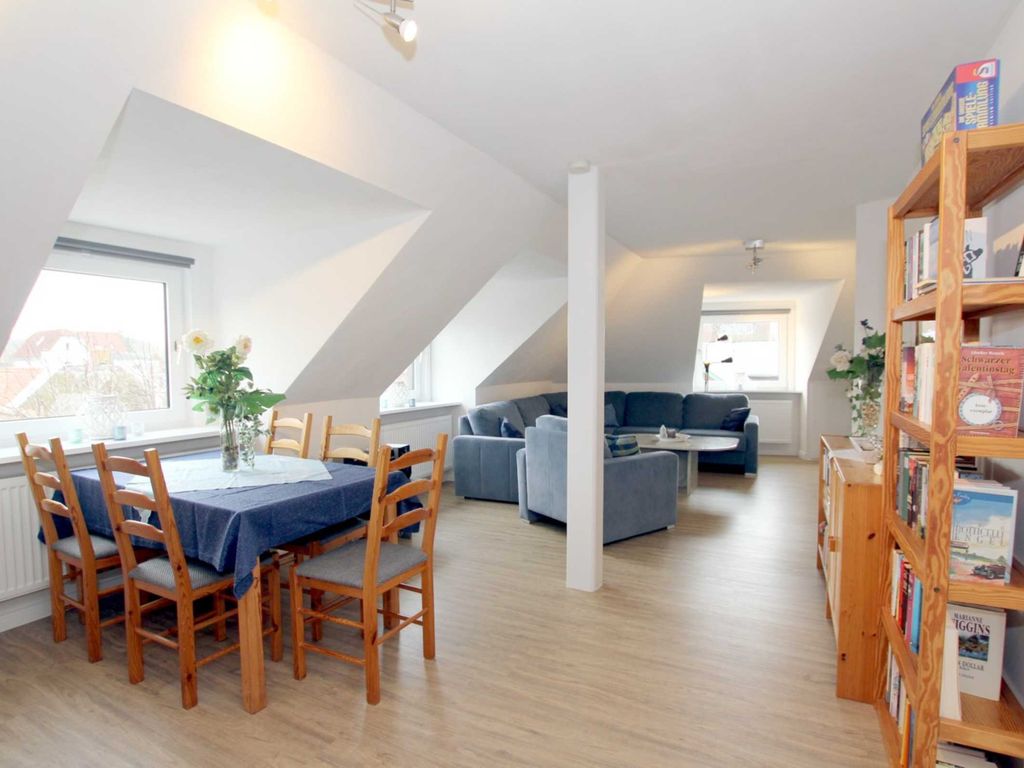 Das Wohnschlafzimmer ist ca.27 qm groß und bietet viel Platz für gemeinsame Familienaktivitäten.
