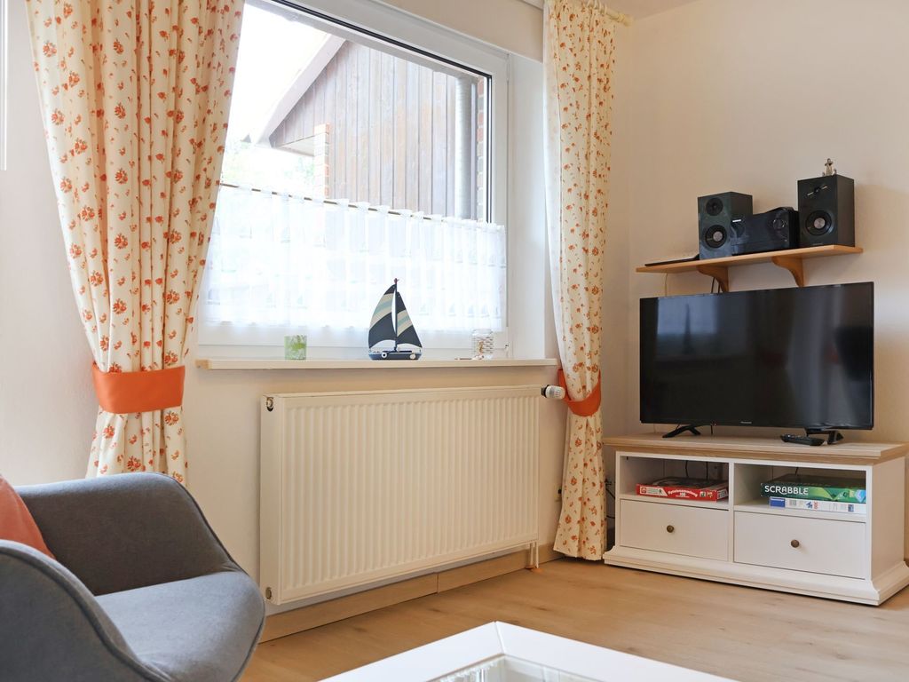 Urlauberdorf 49b - Blick vom Sofa auf den TV