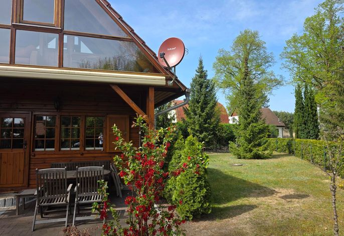 Blockhaus Canow mit Fahrrädern – Foto 2