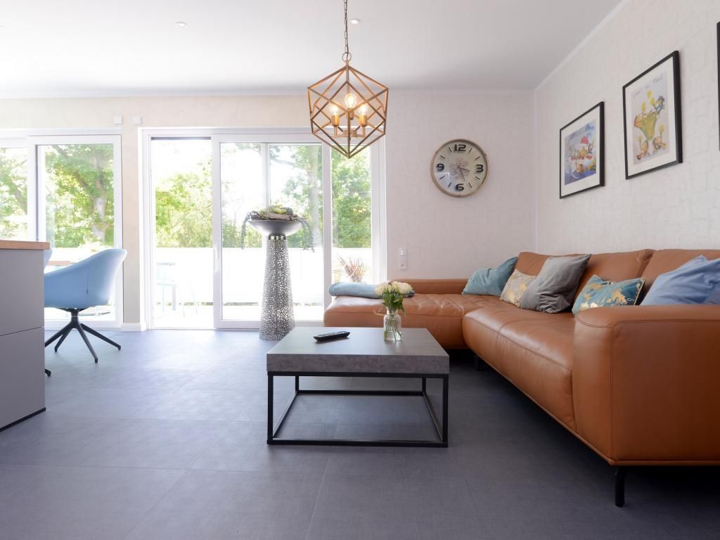Strandvilla Gezeiten Penthouse-Wohnbereich mit Zugang zum Balkon