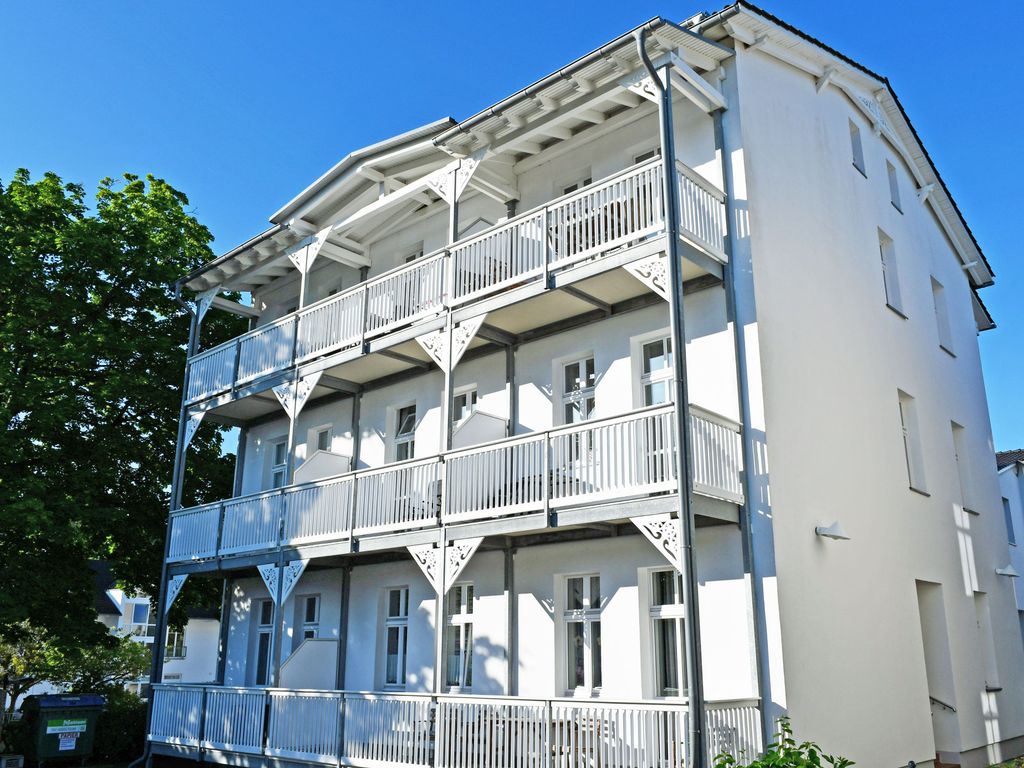 Ferienwohnung mit Seeblick, Schwimmbad und Sauna (11)