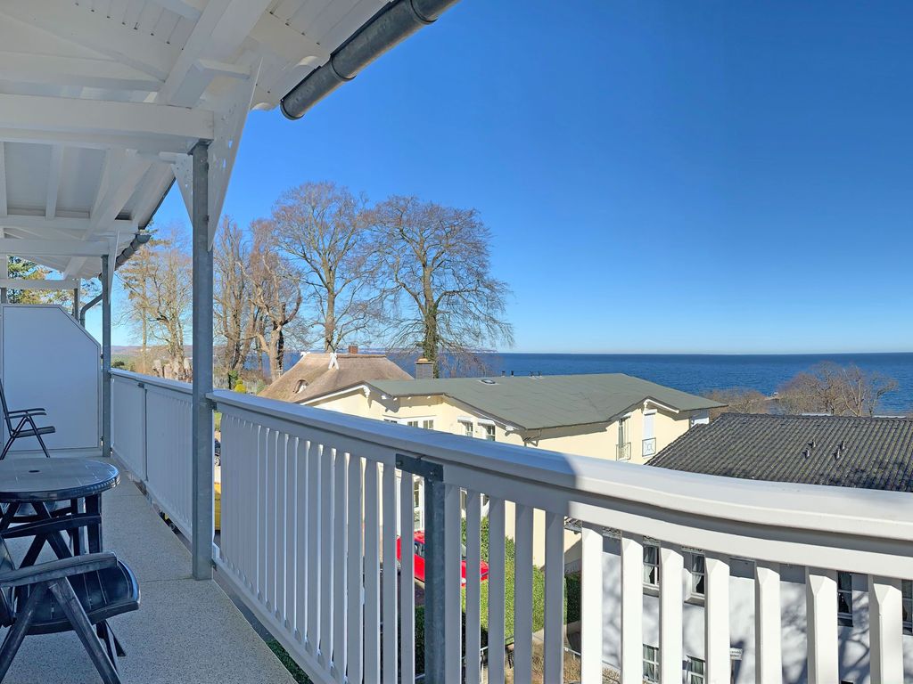 Ferienwohnung mit Seeblick, Schwimmbad und Sauna (11)