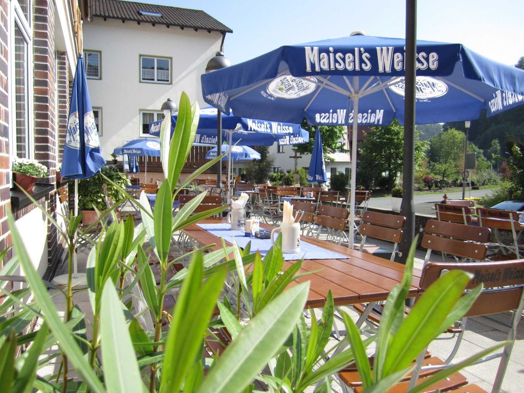 Terrasse vorm Haus