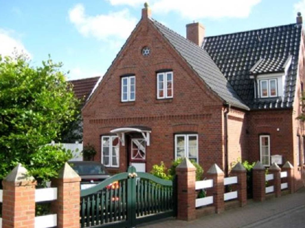 Ansicht Mühlenstraße mit Blick zum Eingangsbereich