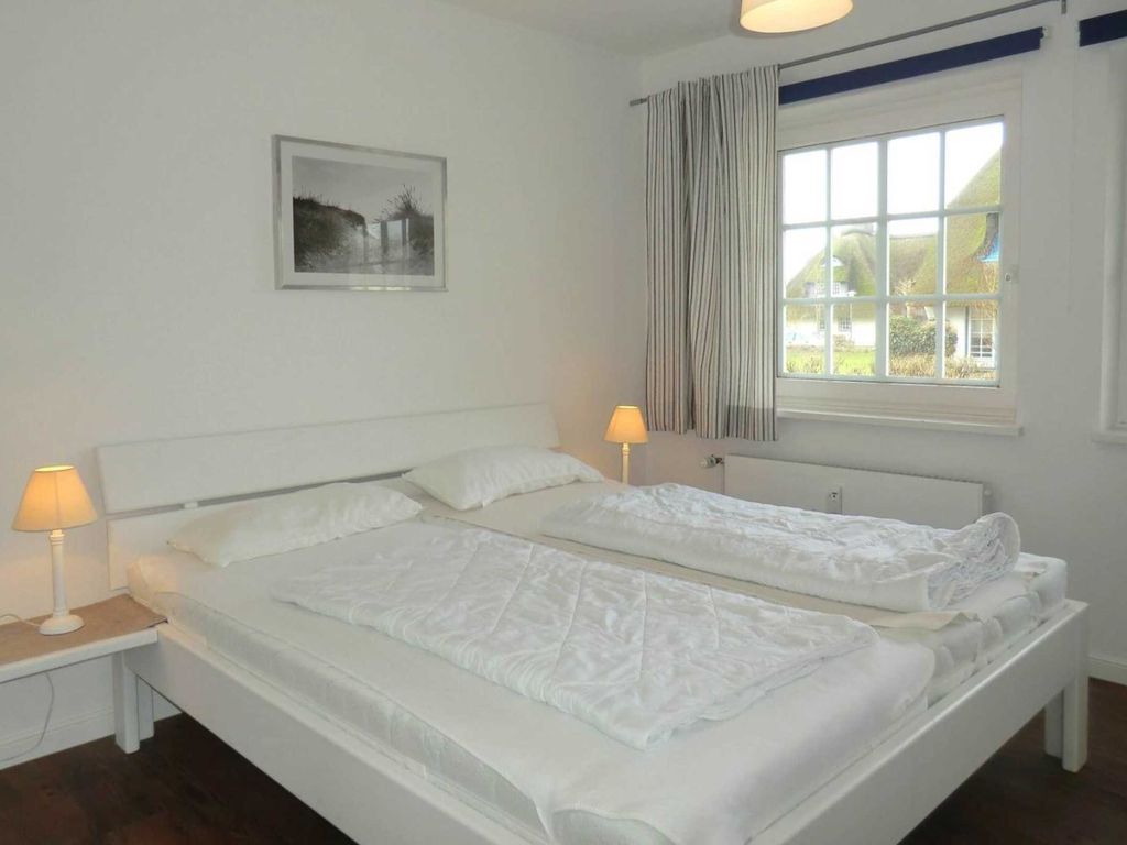 Schlafzimmer mit Doppelbett