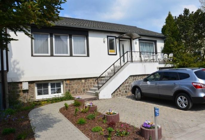 Ferienwohnung Tulpe 2O-3 SZ bis max. 7 Pers. und 1 Baby