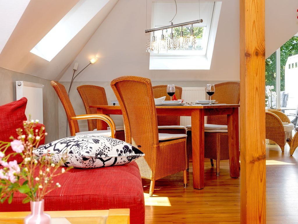 Wohnzimmer Esstisch