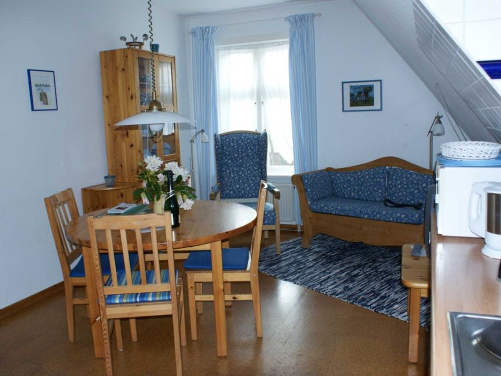 rustikal eingerichtetes Wohnzimmer