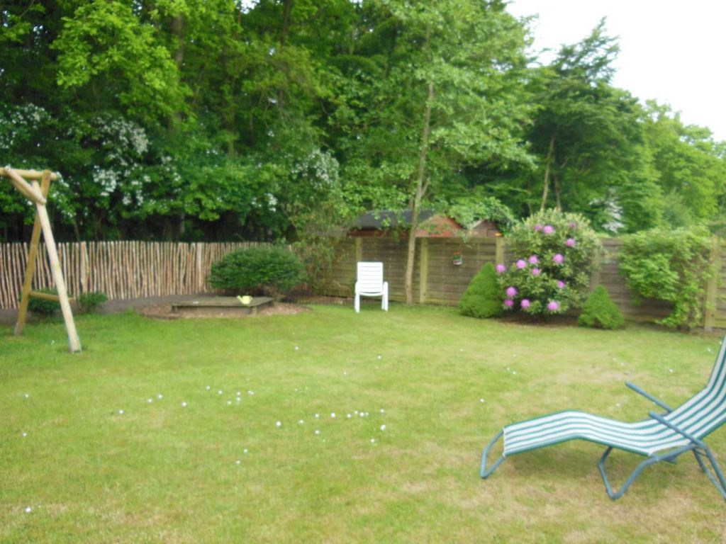 Garten/Liegewiese