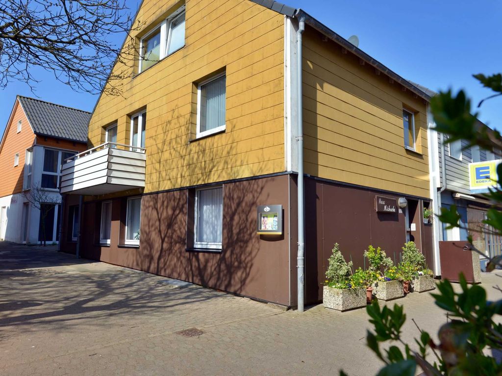 Straßenansicht