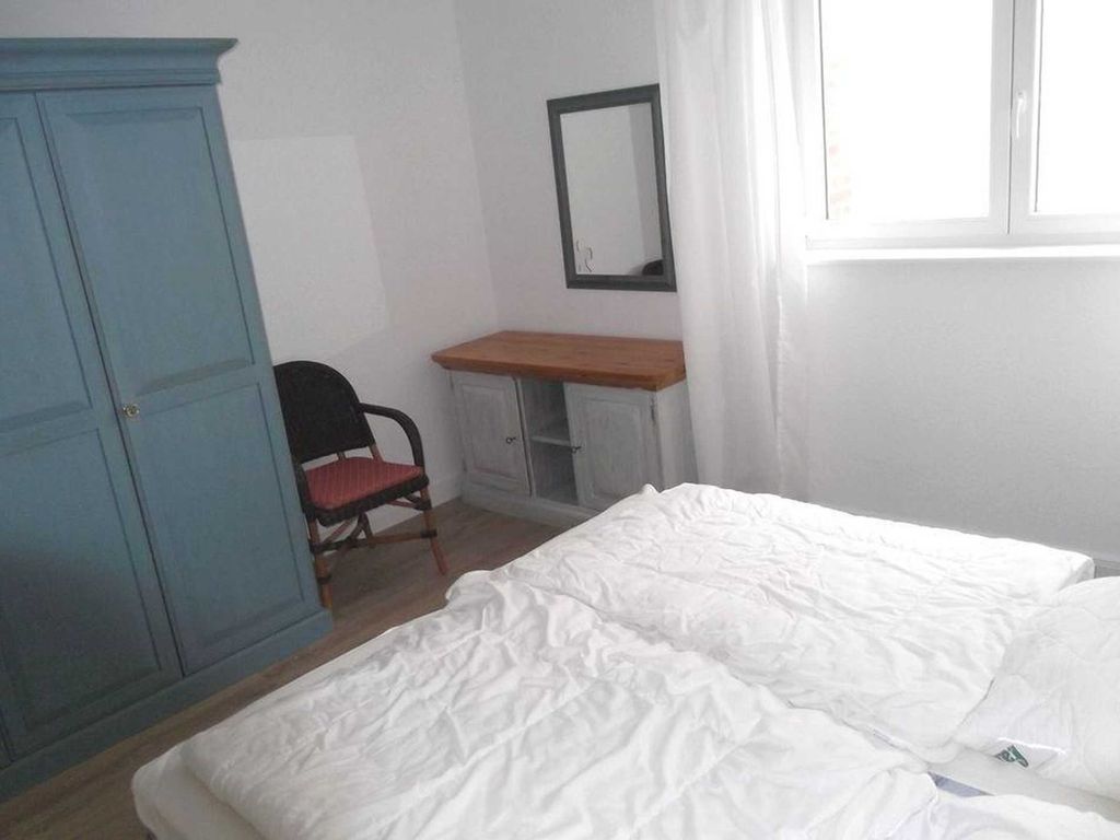 Schlafzimmer im UG/Keller mit separatem Duschbad