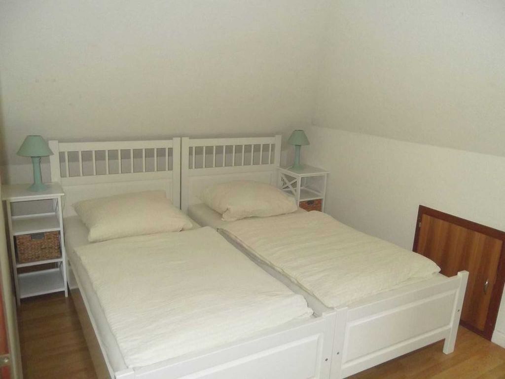 Schlafzimmer mit Doppelbett