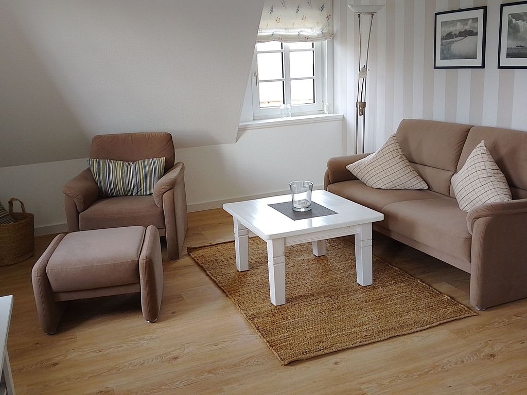 helles Wohnzimmer zum relaxen