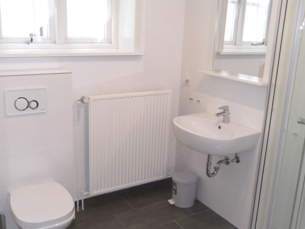 modernes Duschbad