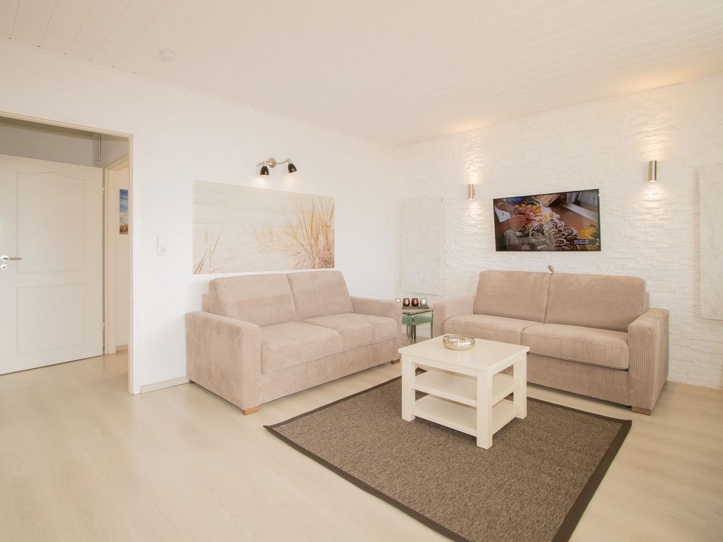 Wohnbereich mit Fernseher