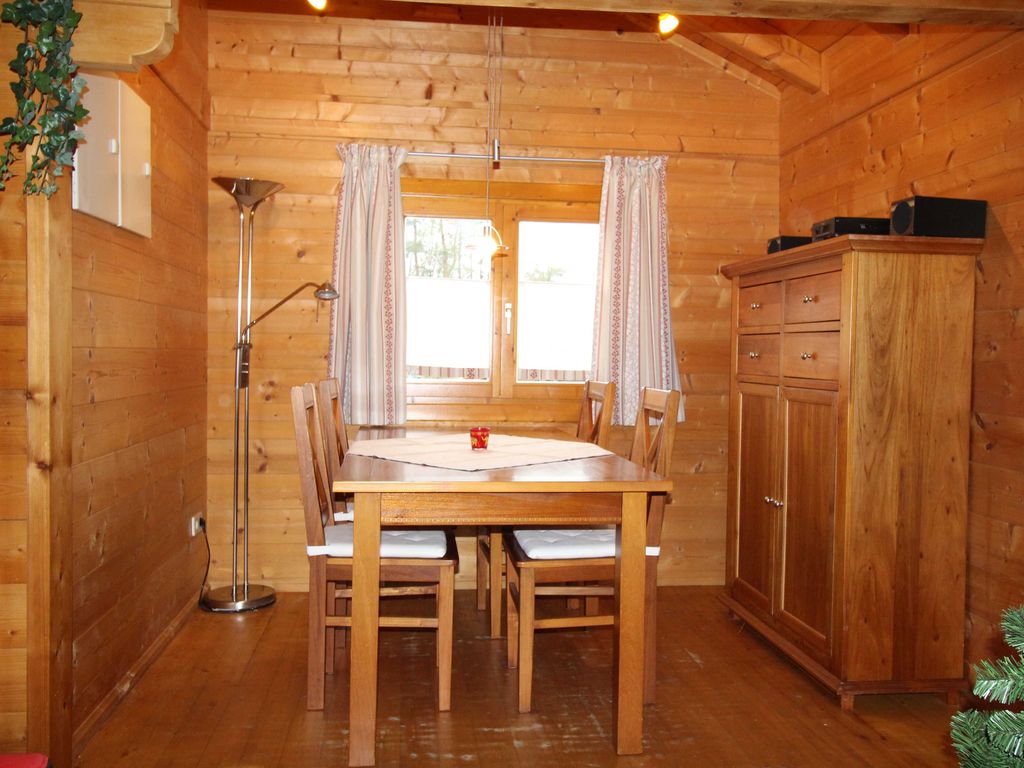 Essbereich Hütte 24
