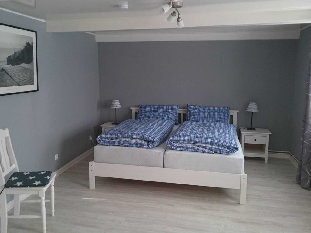 Schlafzimmer mit Doppelbett
