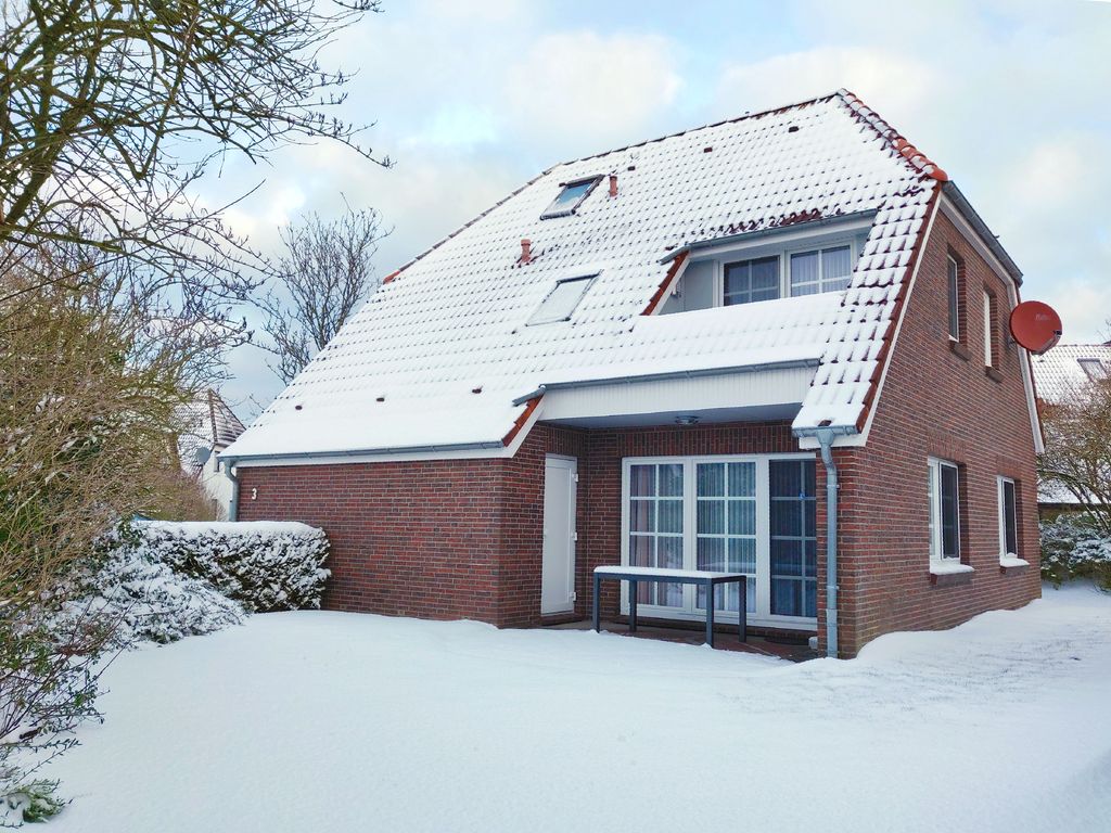 Hausansicht im Winter