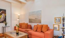 Wohnzimmer mit Zugang zur Verranda und Terrasse