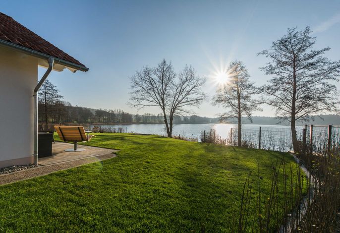 5 Sterne Ferienhaus direkt am See mit Sauna-Kamin-103m² – Foto 5