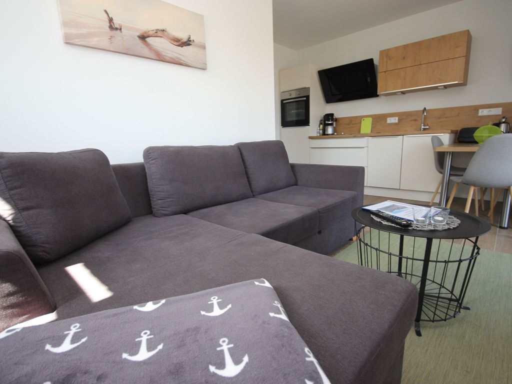 Wohnzimmer mit Schlafcouch
