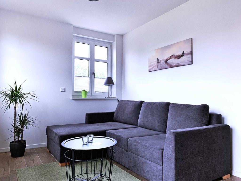 Wohnzimmer mit Schlafcouch