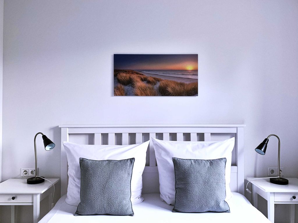 Schlafzimmer mit Doppelbett
1,60 x 2,00 m