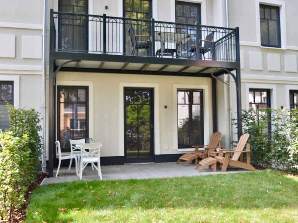 Villa Strand 1 mit Terrasse der Wohnung Sanddorn