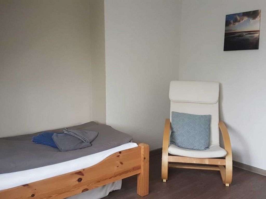 1 Schlafzimmer mit getrennten Betten
und ein Schlafzimmer mit grossem Doppelbett