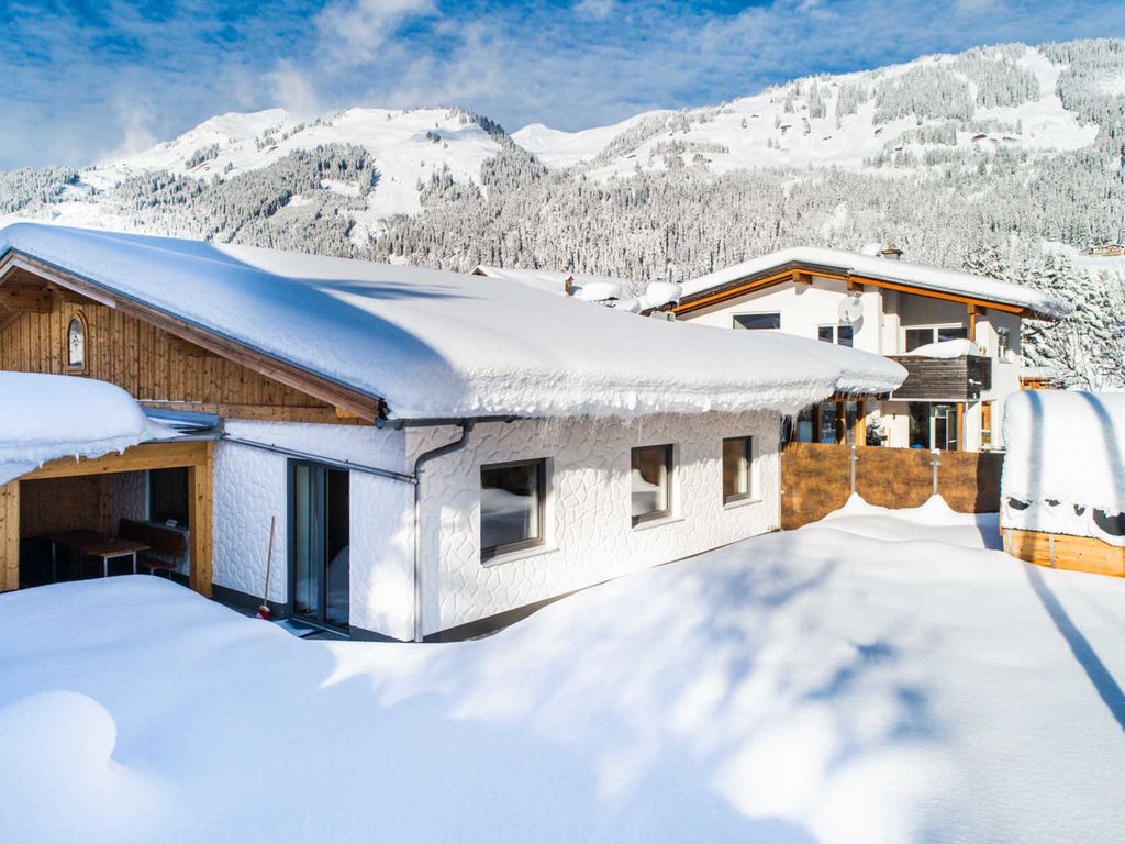 VIKTORIA LODGES