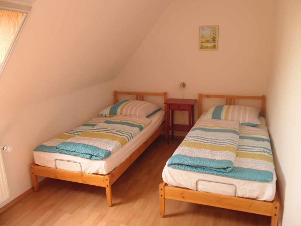 2. Schlafzimmer, pro Einzelbett 90 cm x 200 cm