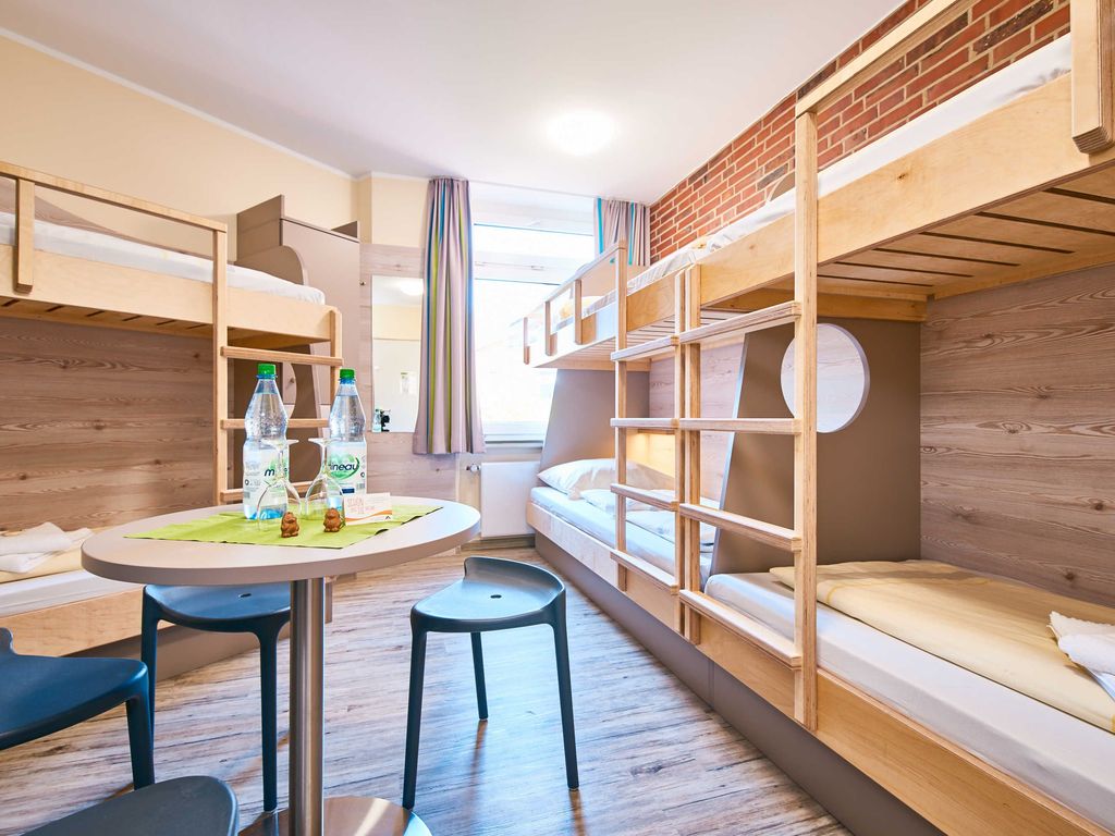6-Bett-Zimmer