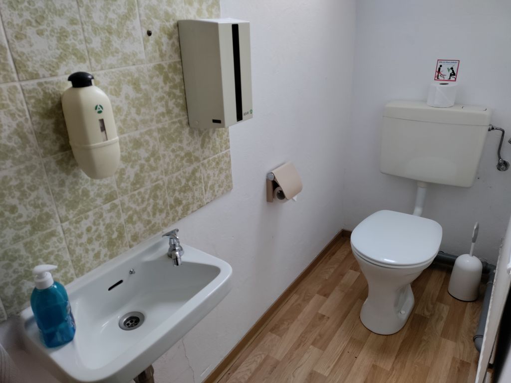 Gemeinschafts-WC