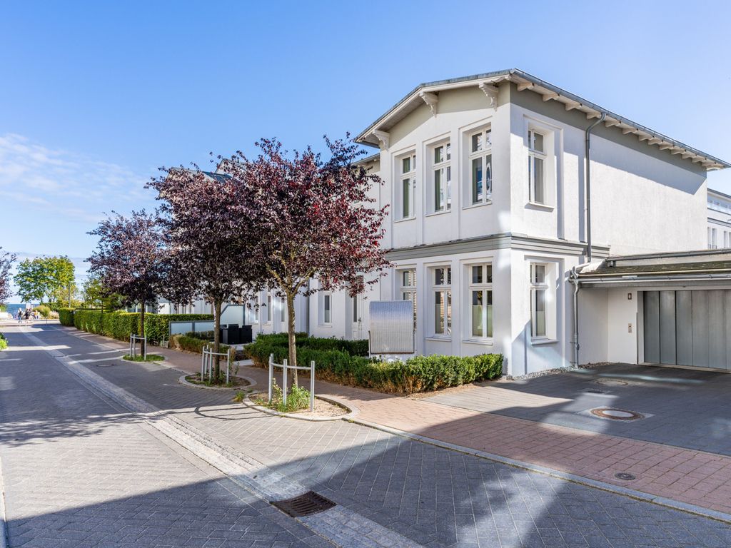 Villa Erika App. 06 - nur 50 m zum Ostseestrand