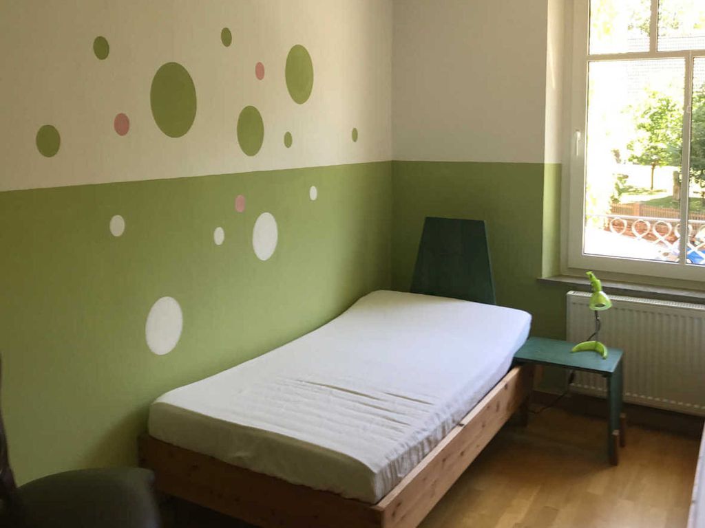 Schlafzimmer 2