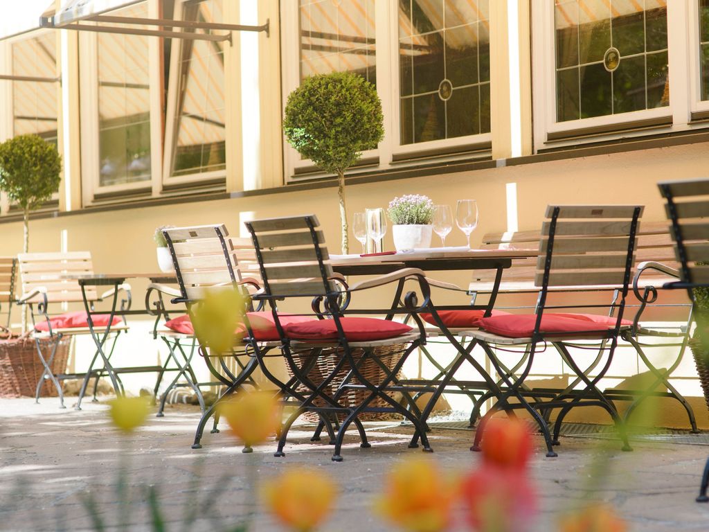 Gemütliche Garten-Terrasse