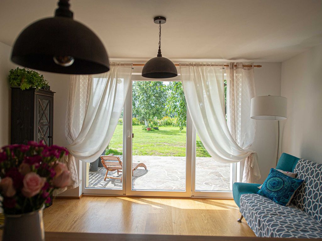 Wohnbereich mit Terrassenzugang